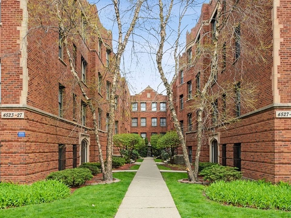 2nd image of 4523.5 S Drexel Ave #1E