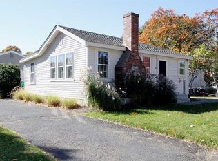 49 Clover Ln, Mashpee, MA 02649