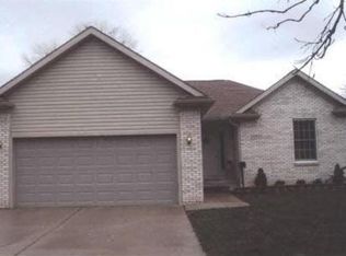 21700 Grand Lake Saint, Saint Clair Shores, MI 48080