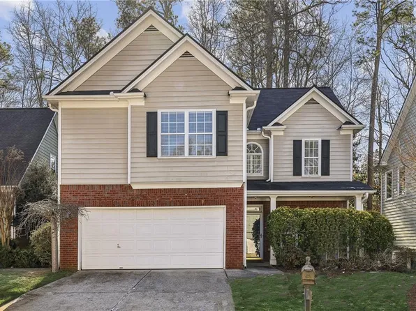2983 Rosebrook Dr, Decatur, GA 30033