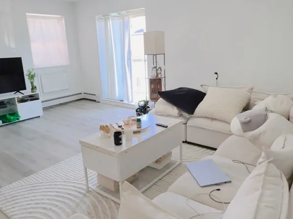 1743 81st Street image 1 of 10