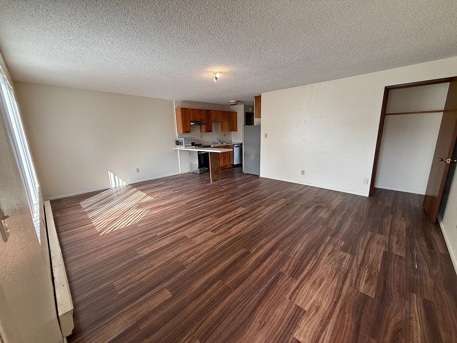 1 bed, 600 sqft, $1,550 — Photo 2