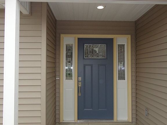 5th image of 7515 Regina Dr