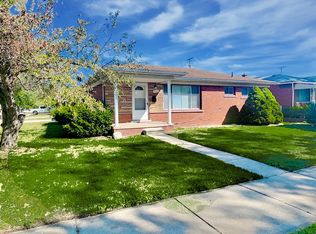 3061 S Ferris Ave, Lincoln Park, MI 48146