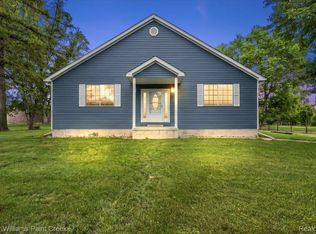 54230 Card Rd, Macomb, MI 48042