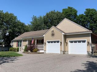 22 Franklin St, Saco, ME 04072