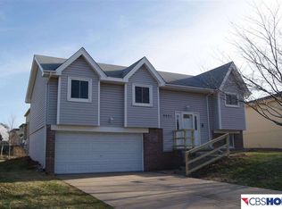 9021 Park View Blvd, La Vista, NE 68128