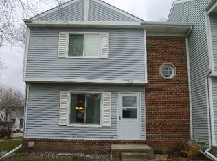 410 Devonshire Ct, Bolingbrook, IL 60440