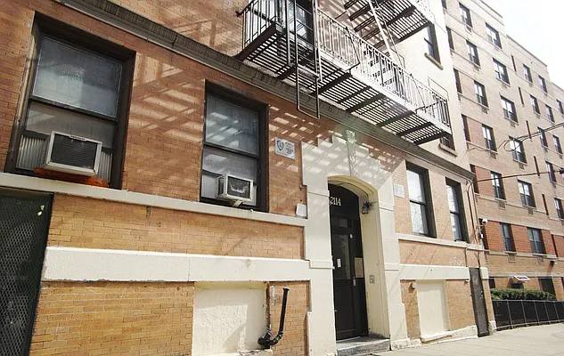 Rented by Norman Raindel, LREB | media 14