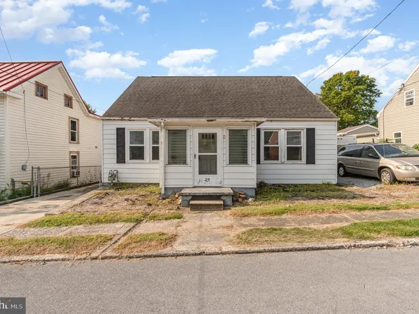 25 E Cemetery St, Funkstown, MD 21734