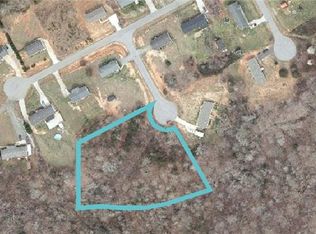 1408 Australia Ct, Dallas, NC 28034