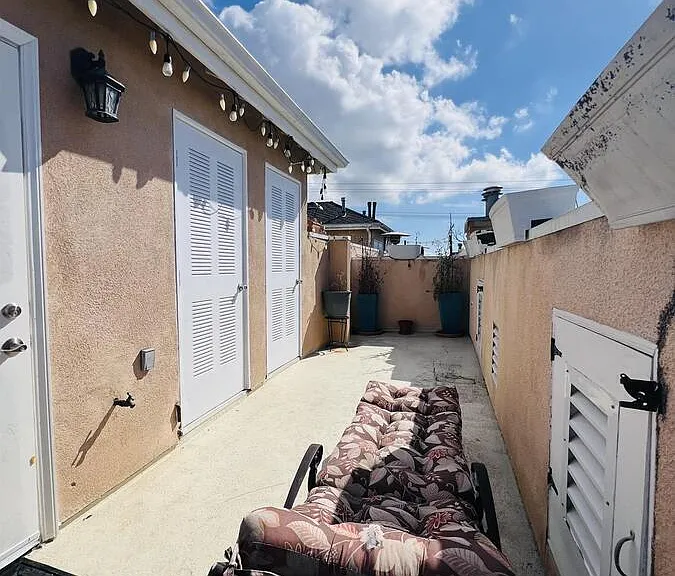637 S Grand Ave #5 — Photo 12