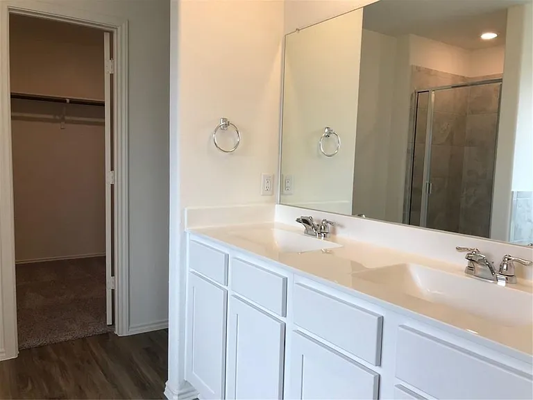 107 Ozark Dr — Photo 11