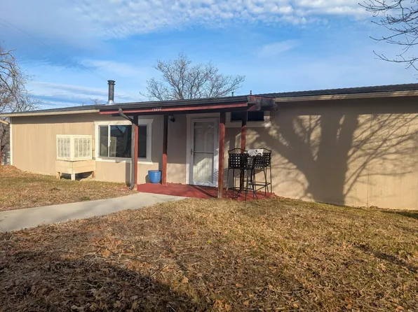 14202 Coyote St, Hornbrook, CA 96044