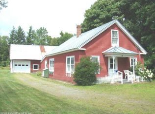 60 Pleasant St, Solon, ME 04979