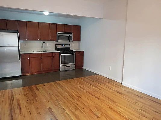 1st image of 26-58 30th St #1R