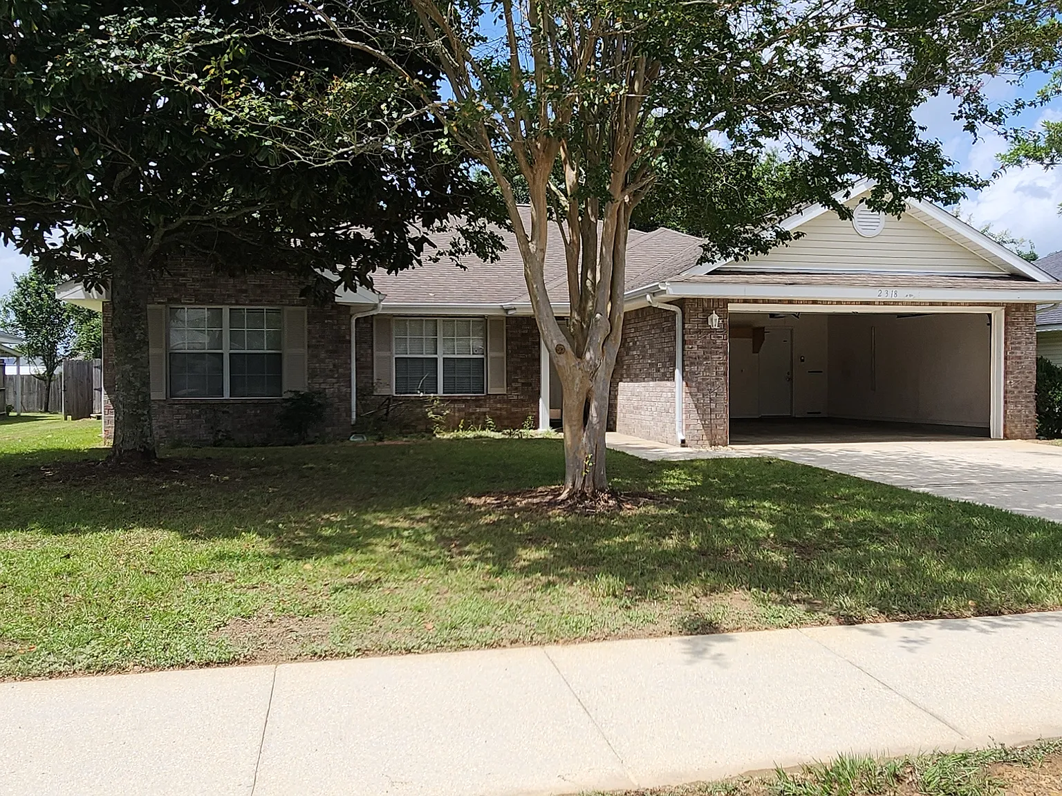 4 bed, 1793 sqft, $2,100 — Photo 4