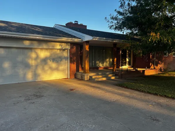 510 N 2nd St, Texhoma, OK 73949