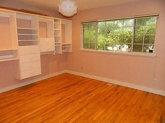 17860 Pilkington Rd — Photo 5