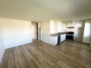 17622 Cameron Ln #4, Huntington Beach, CA 92647