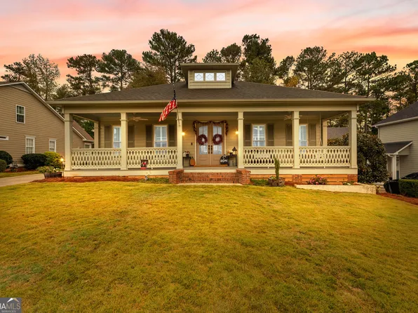 207 Sweetbriar St, Peachtree City, GA 30269