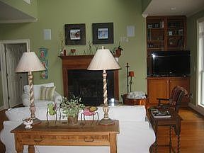 4th image of 1001 Kingsford Way