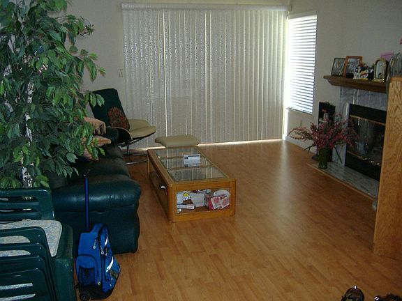 2nd image of 1530 Fairway Green Cir