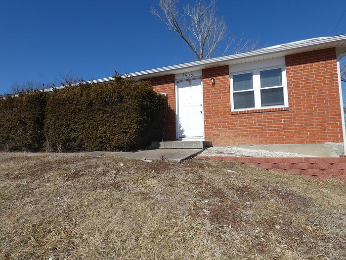 1st image of 3606 E 72nd St