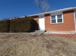3606 E 72nd St, Kansas City, MO 64132