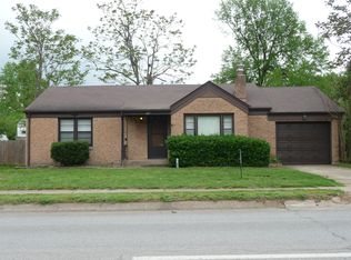 627 E Sunshine St, Springfield, MO 65807