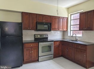 1512 Wolf St, Philadelphia, PA 19145