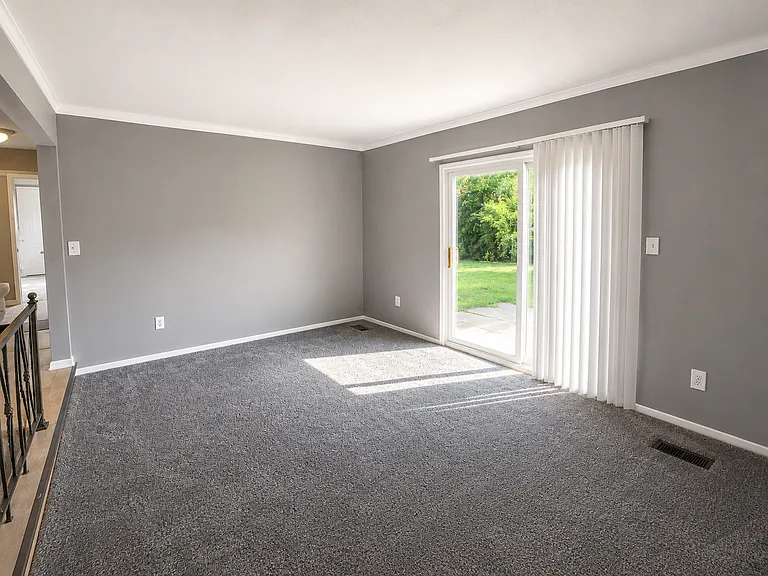 31846 Regal Dr — Photo 15