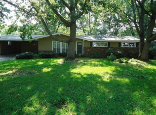 406 N McCrary Rd, Columbus, MS 39702