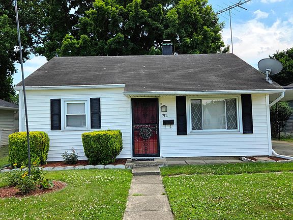 3rd image of 742 Maryland Ave
