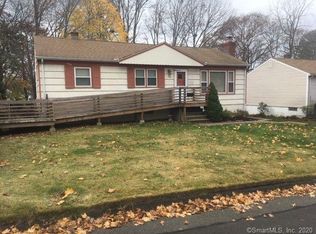 55 Beatrice Dr, West Haven, CT 06516