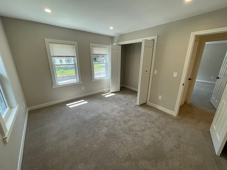 456 N State St #1 — Photo 24