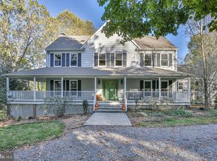 21100 Grey Fox Ln, Leesburg, VA 20175