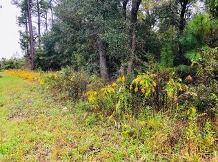 10184 Chapman Rd, Bay St Louis, MS 39520