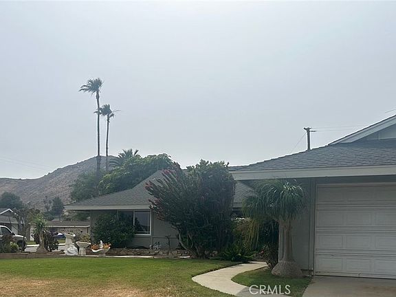 2nd image of 5210 Dresden Pl