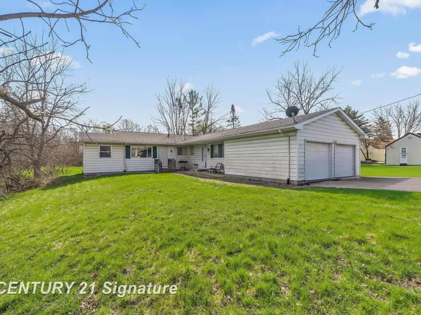 256 N River Rd, Saginaw, MI 48609