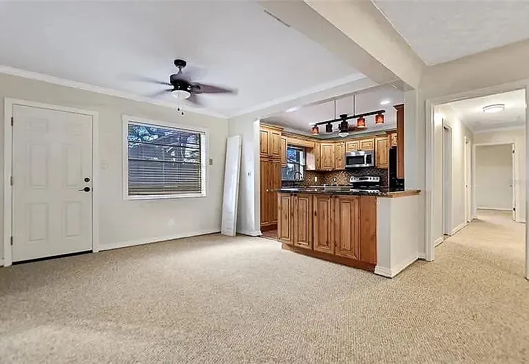 3611 S Coolidge Ave — Photo 5