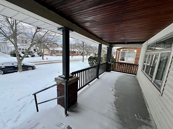 3rd image of 5523 Northcliff Ave