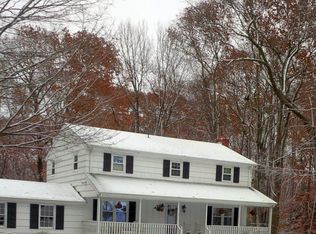 66 Poplar Dr, Shelton, CT 06484