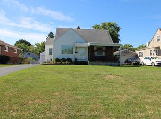 1781 E Dunedin Rd, Columbus, OH 43224