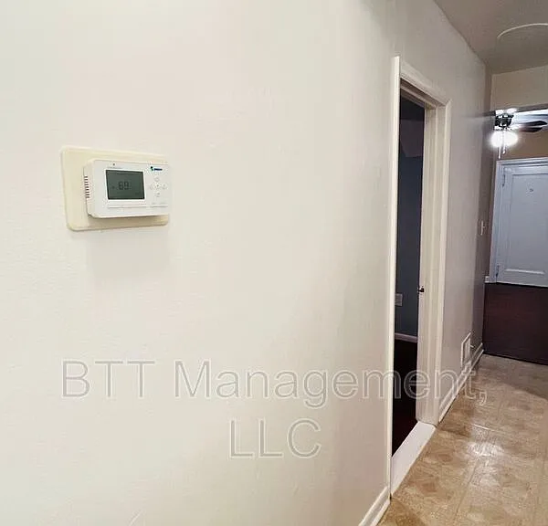 8717 Plymouth St #4 — Photo 22