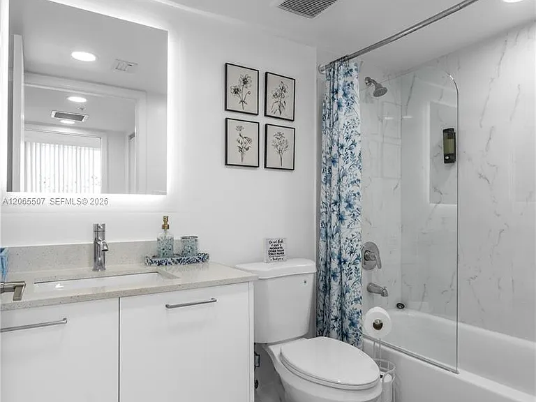 1850 Monroe St #401 — Photo 19