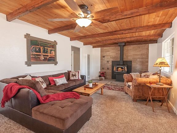 2nd image of 2150 Fern Ln