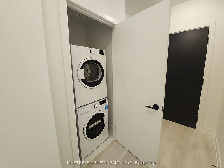 117 Broadway Ave #2702 — Photo 11