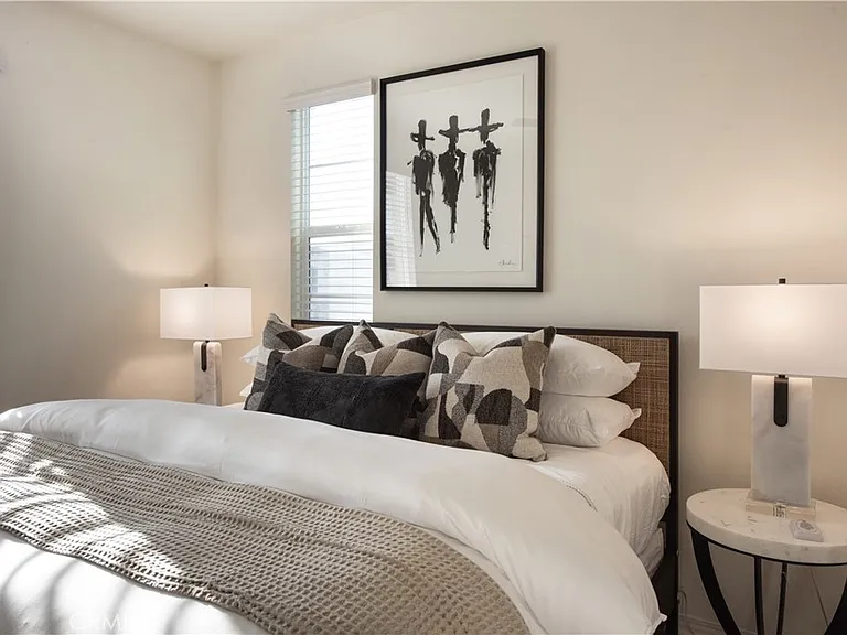7075 Montecito Ln — Photo 19