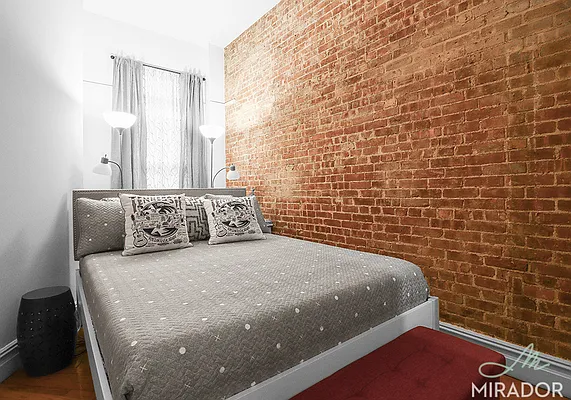 Rented by Mirador Real Estate | media 4